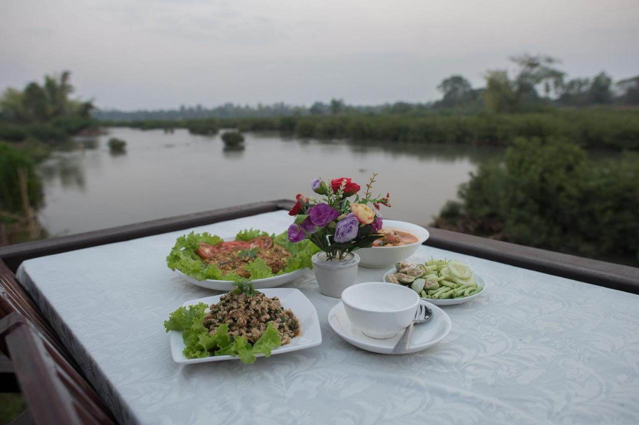 Chanhthida Guesthouse And The River Front Restaurant Ban Khon Eksteriør bilde
